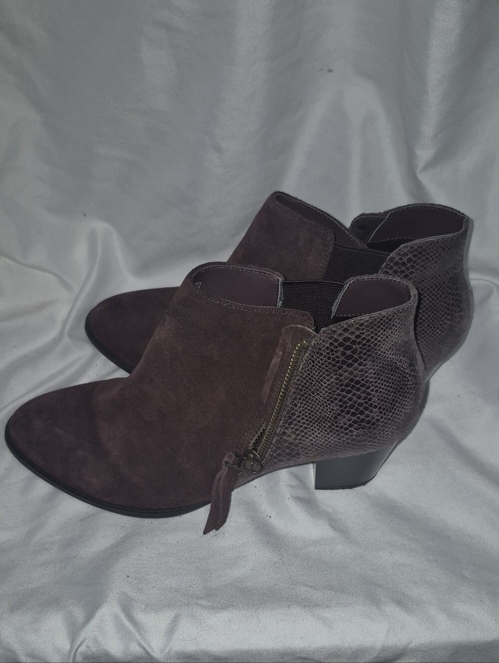 Womens Brown Heeled Ankle Boots Size 9.5